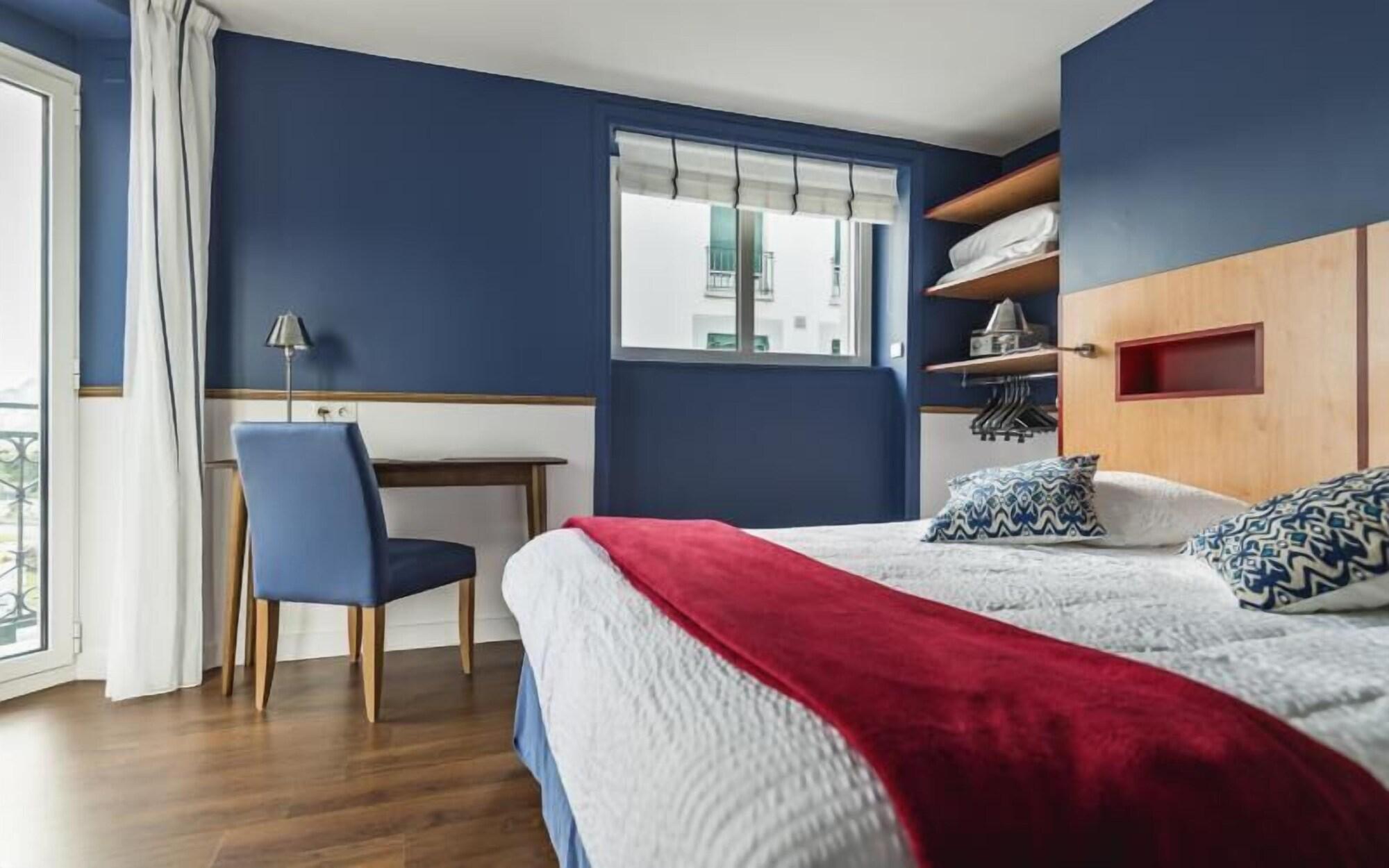 Hotel Brit De Paris 2*